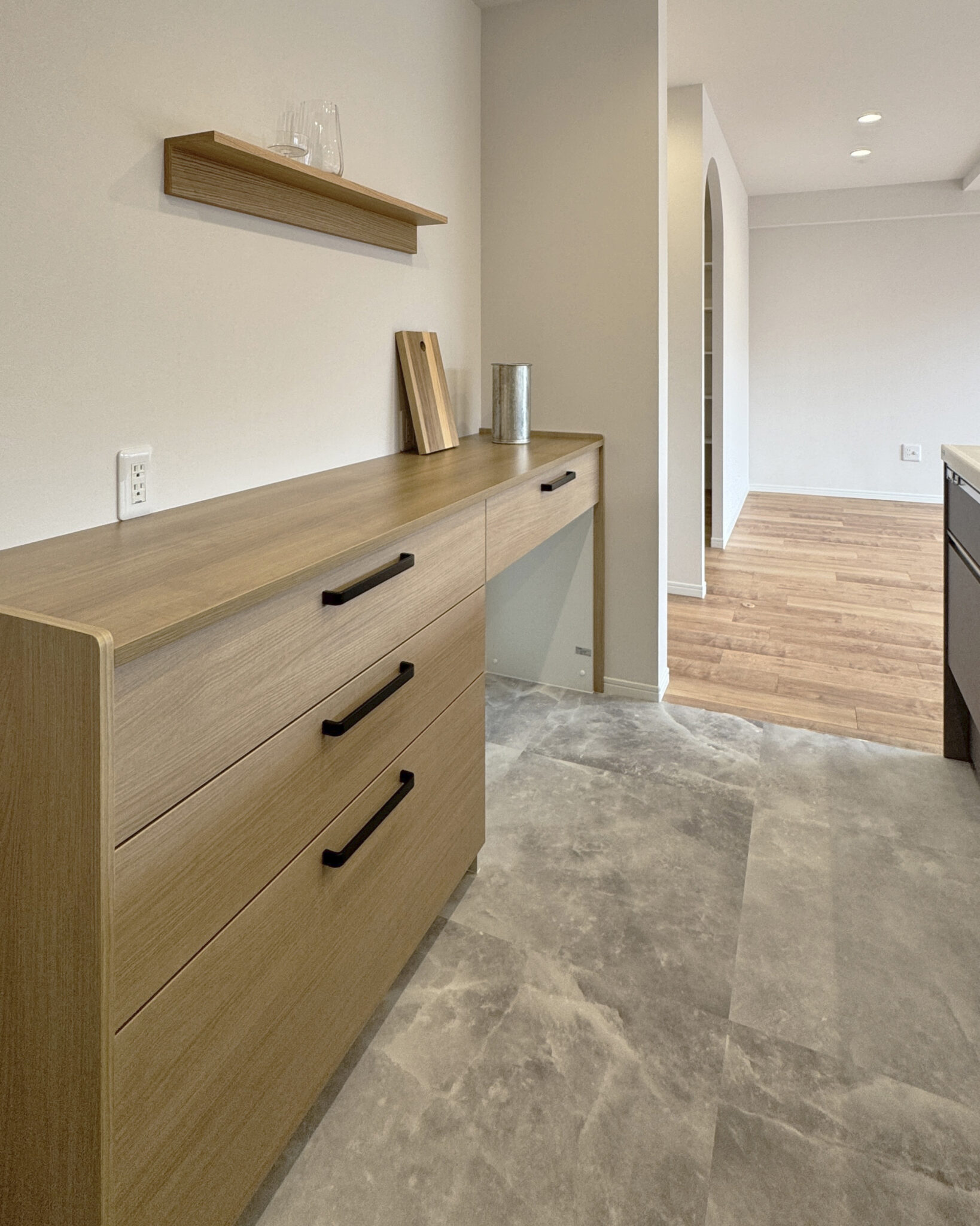 028 Used Mansion Renovation