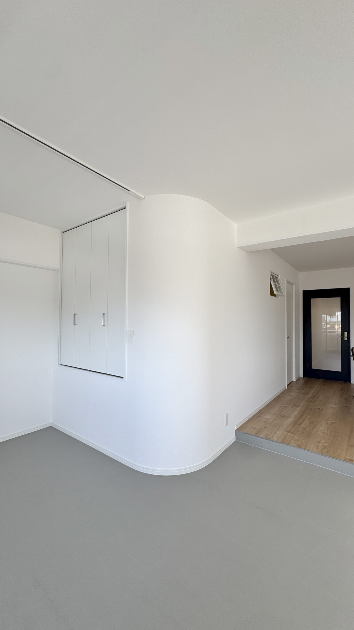 033 Used Mansion Renovation
