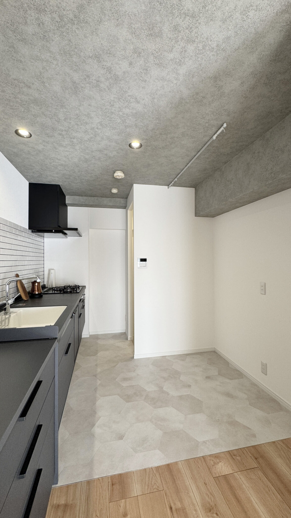 035 Used Mansion Renovation