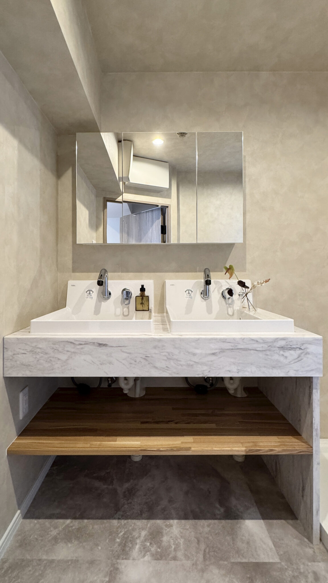 037 Used Mansion Renovation