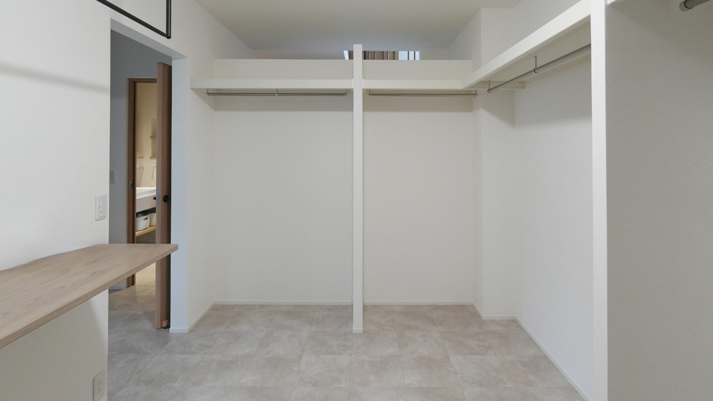 1030 Used House Renovation