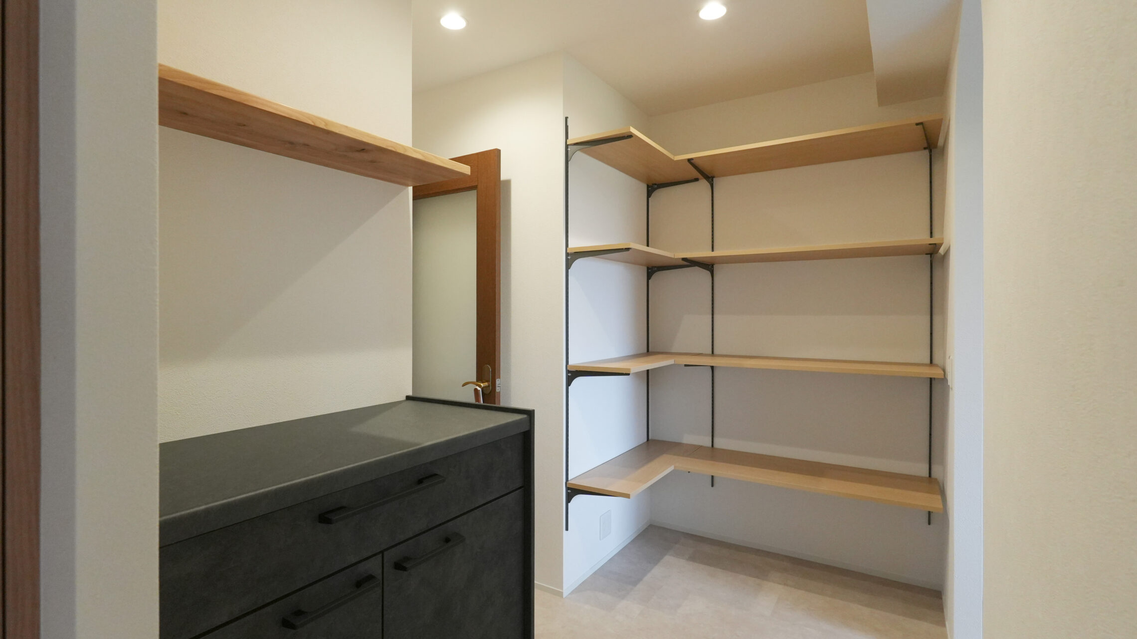 1030 Used House Renovation