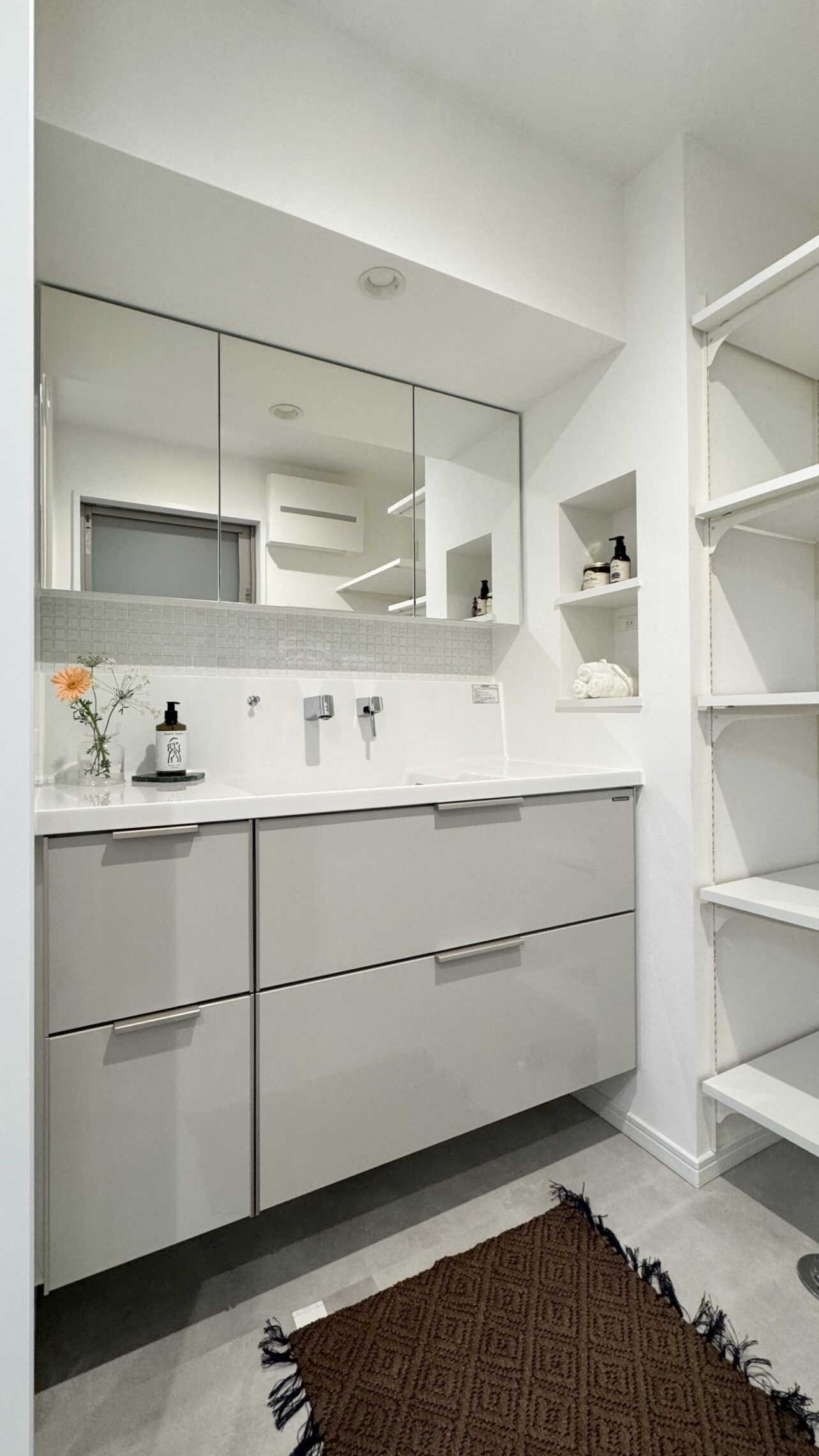 041 Used Mansion Renovation